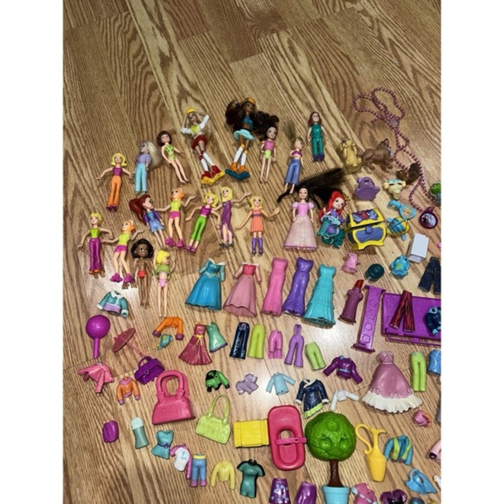 Random HUGE Lot Of Barbie & Polly Pocket Accessories Clothing Vintage Y2K Mattel - Picture 3 of 12